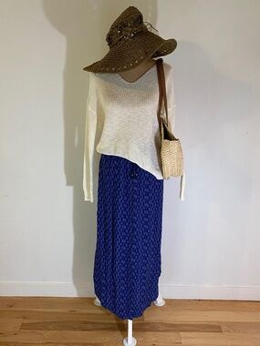 moon & madison Cream Knit Sweater Backless Twisted Knot Size Medium